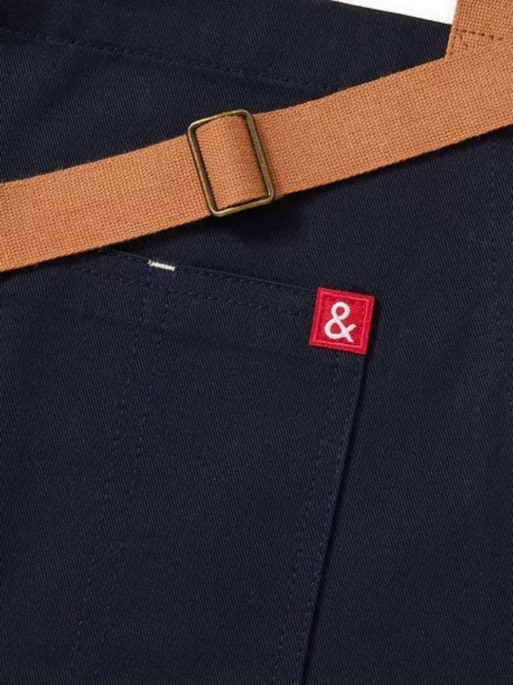 Essential Apron - Picture 2 of 6